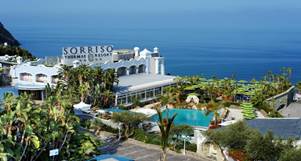 Hotel Sorriso Ischia: Resort con Spa nella meravigliosa Baia di Citara